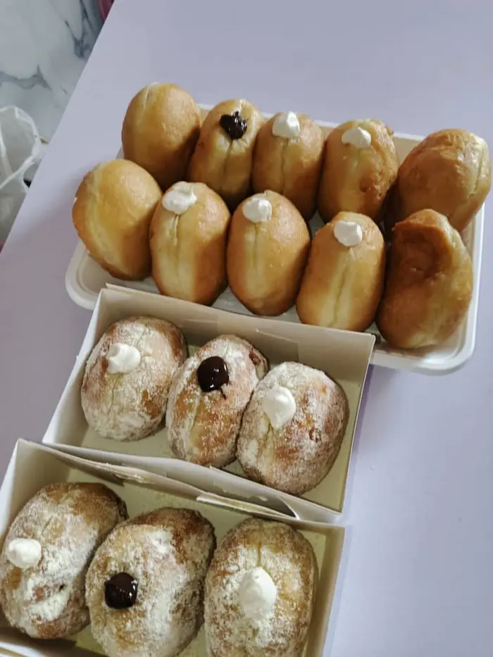 Doughnuts and buns